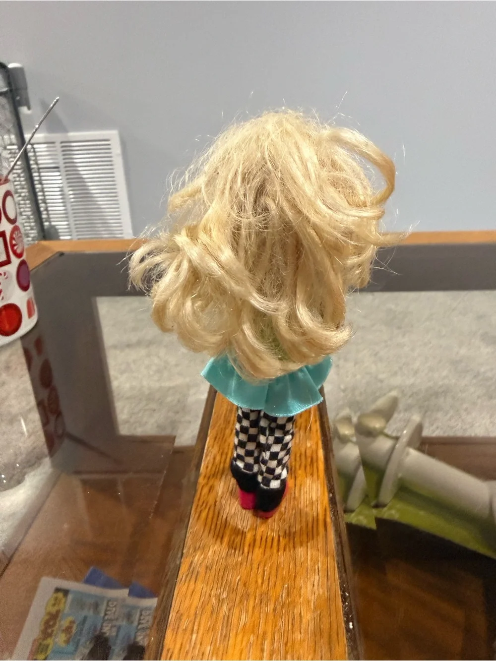 Barbie CHELSEA Doll Blonde Wearing Blue & Green Dress Bent Arm  5